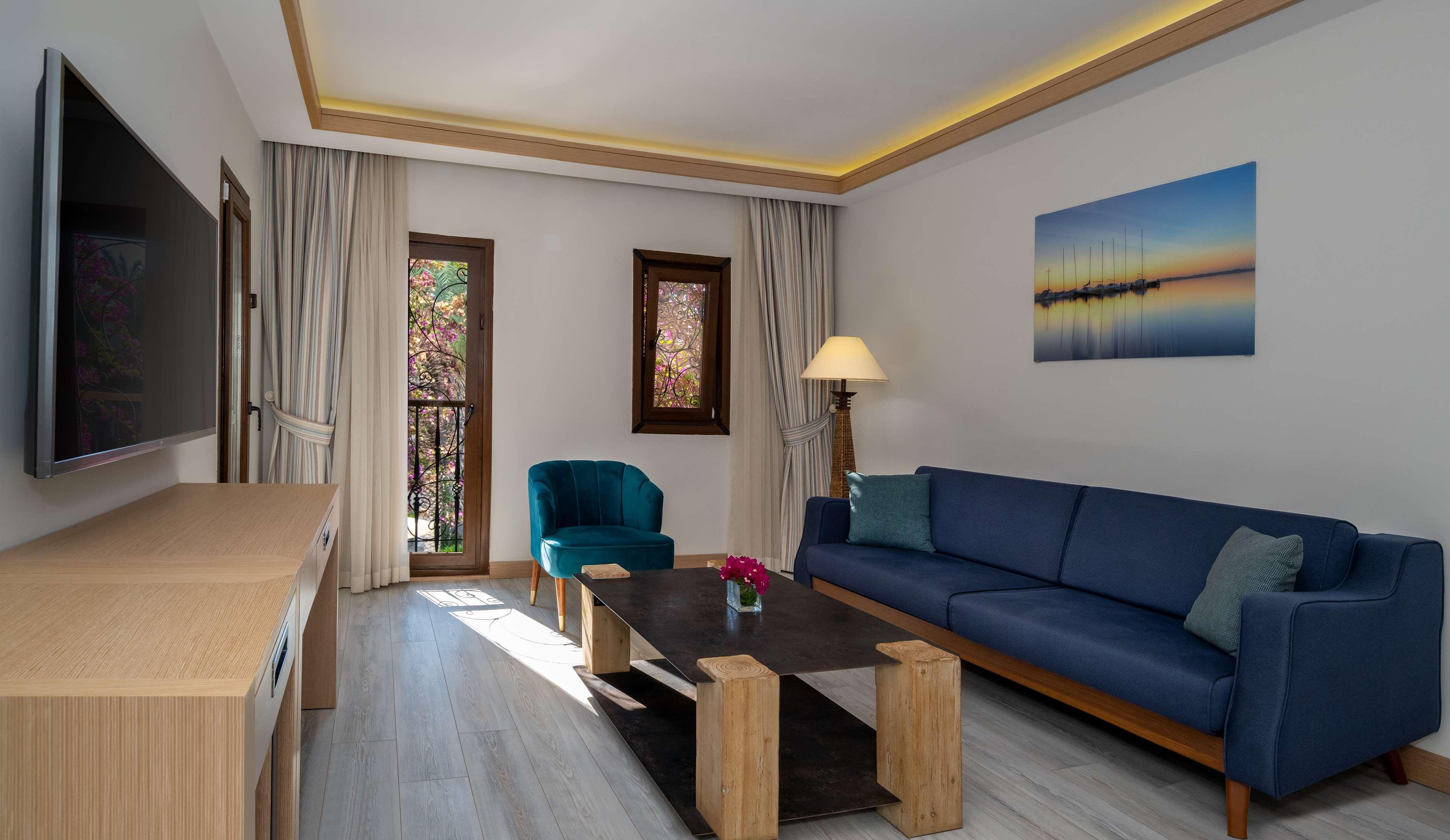 Doubletree By Hilton Marina Vista Otel Bodrum